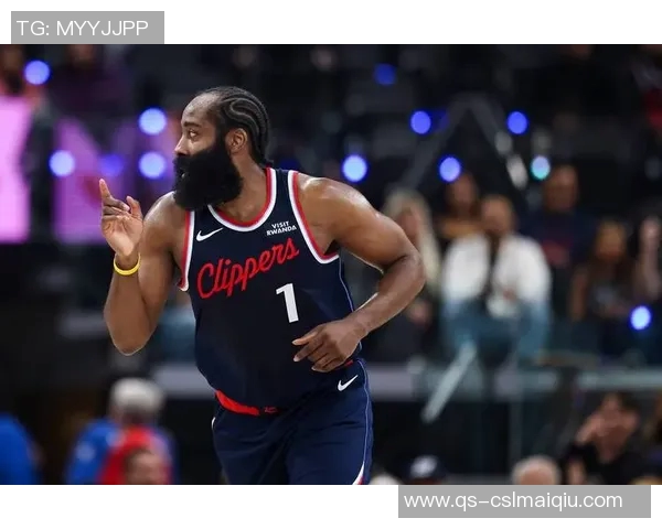 老詹得分上双纪录终结韦德称赞其职业生涯的持久性与稳定性